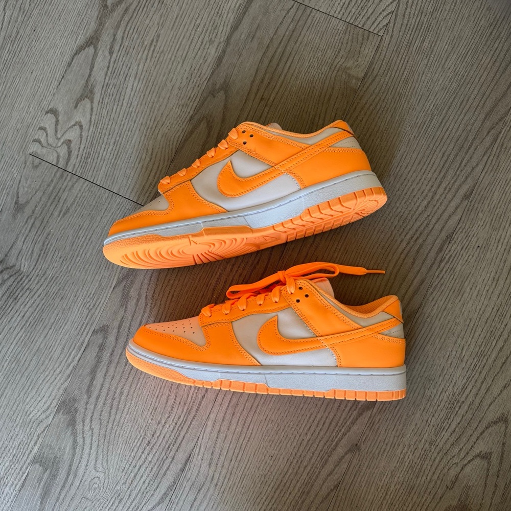 Women’s Nike Dunk Low Peach Cream